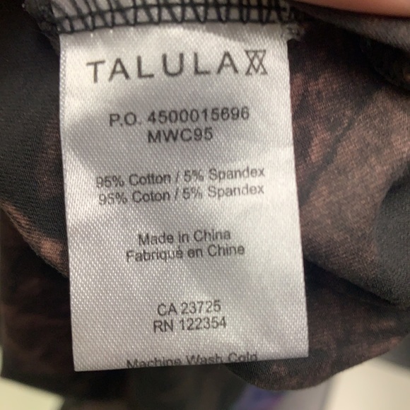 Aritzia - Talula Floral Skirt - Medium - Picture 4 of 6